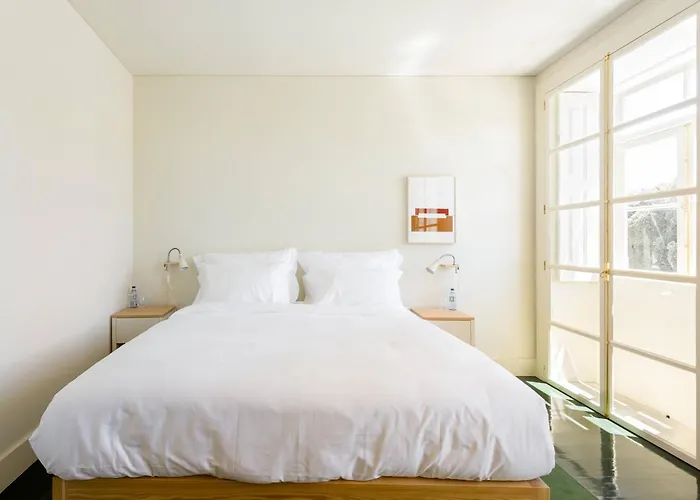 Duas Portas Townhouse